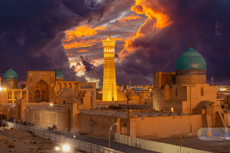 Bukhara Historical City Highlights Guided Walking Tour